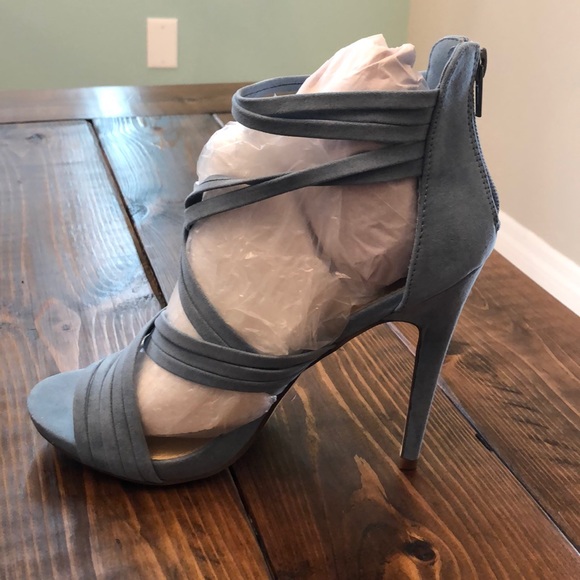JustFab Heels - Picture 2 of 7